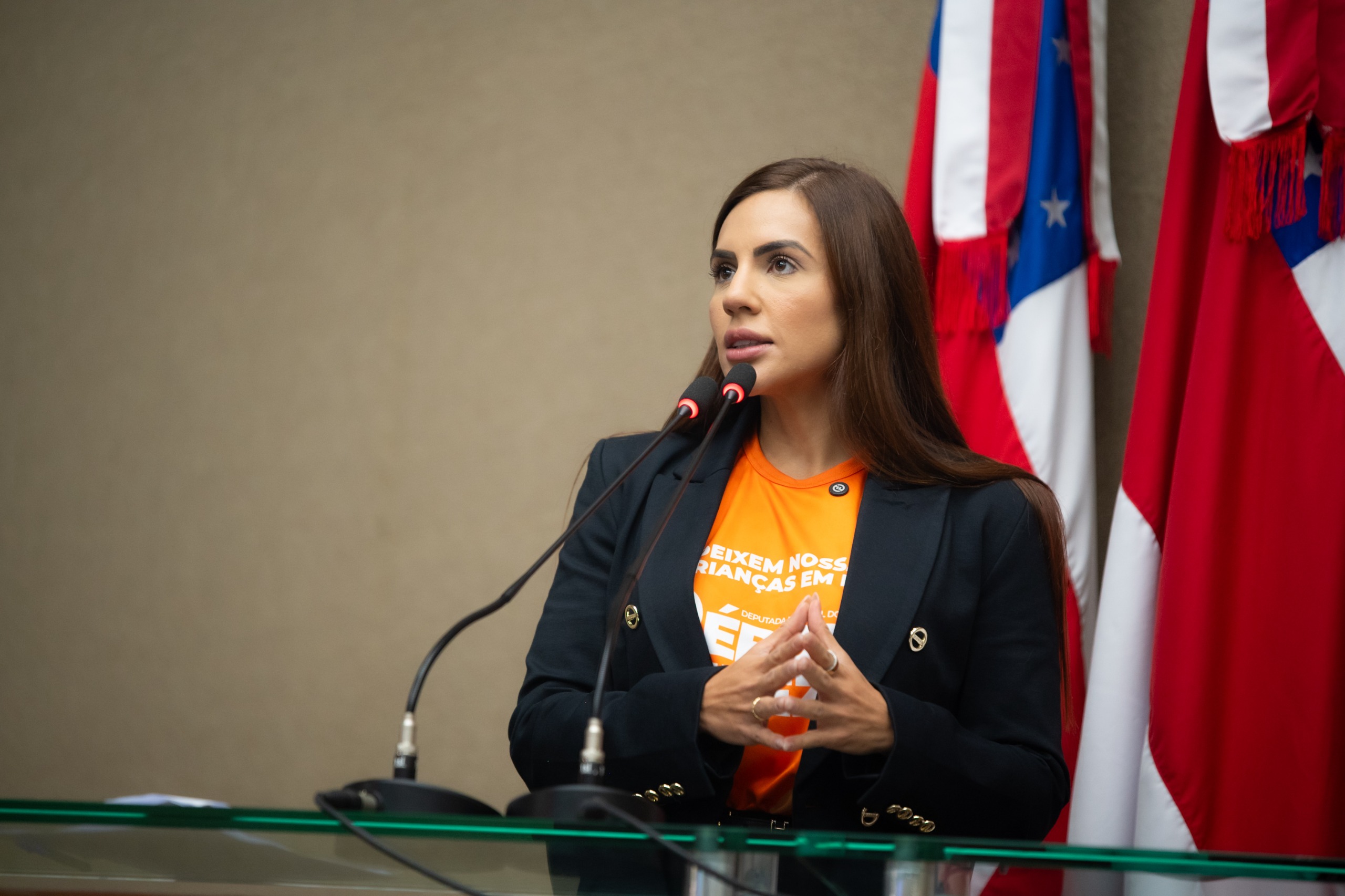 família Debora Menezes